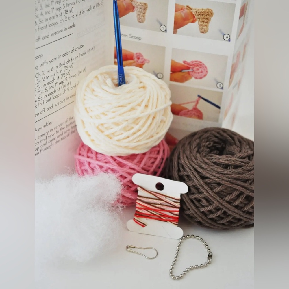 Ice Cream Keychain Crochet Kit - Picture 4 of 8